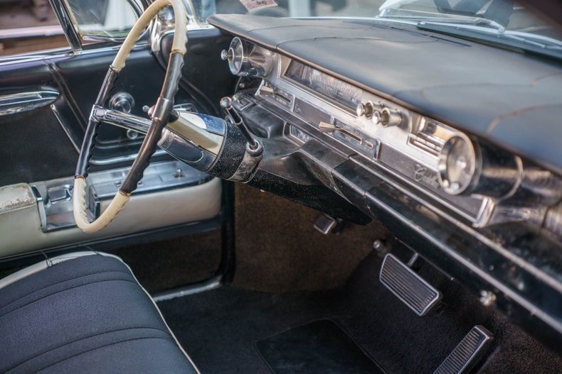 1962 Cadillac DeVille 18