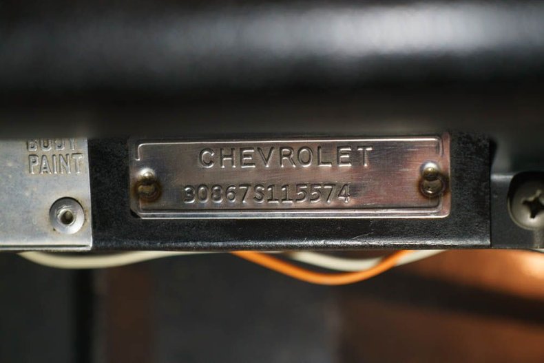 1963 Chevrolet Corvette 105