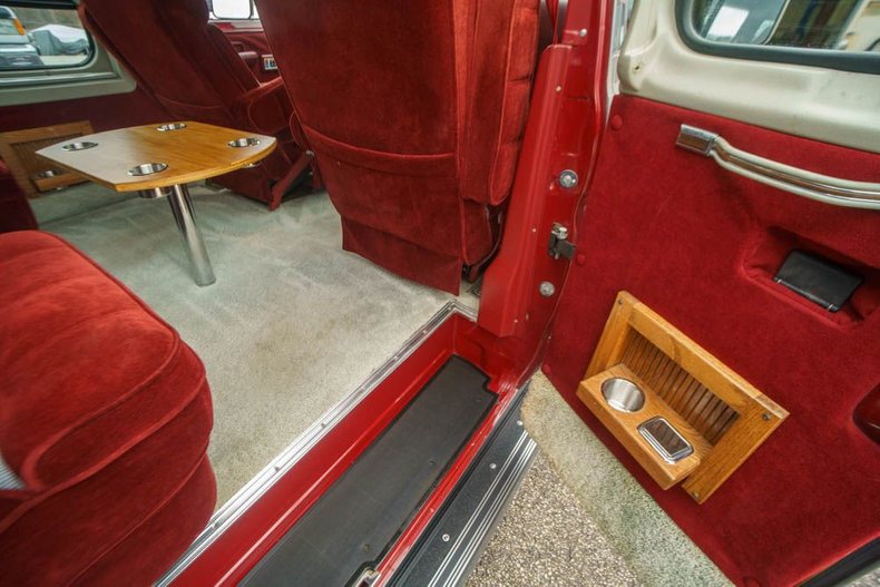 1991 Ford Customized Super Passenger Van 96