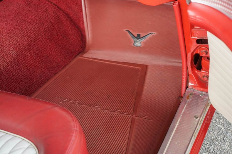 1955 Ford Thunderbird 19