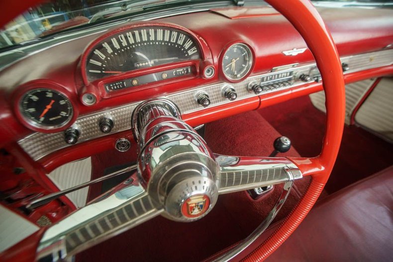 1955 Ford Thunderbird 100