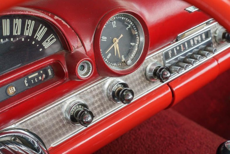 1955 Ford Thunderbird 112
