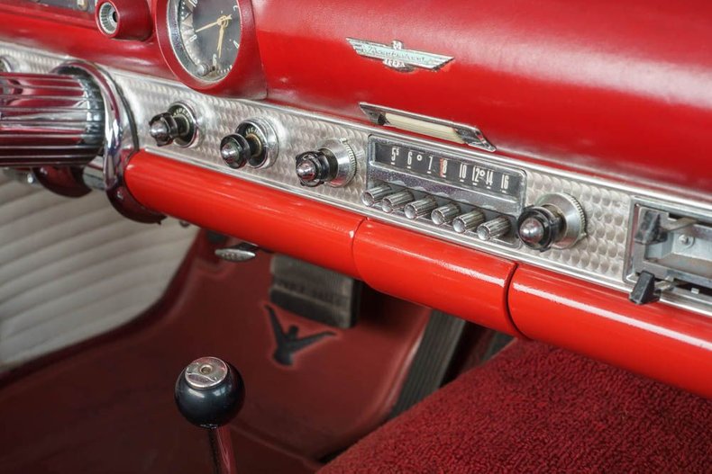 1955 Ford Thunderbird 121