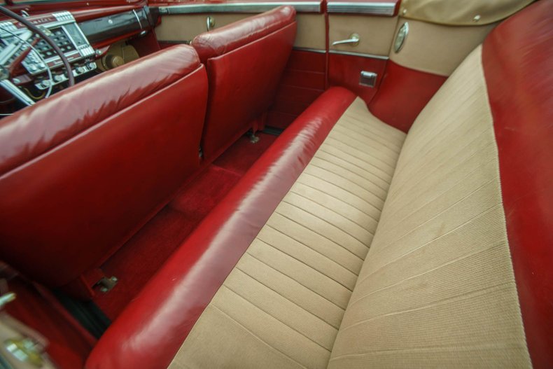1947 Chrysler Windsor 105