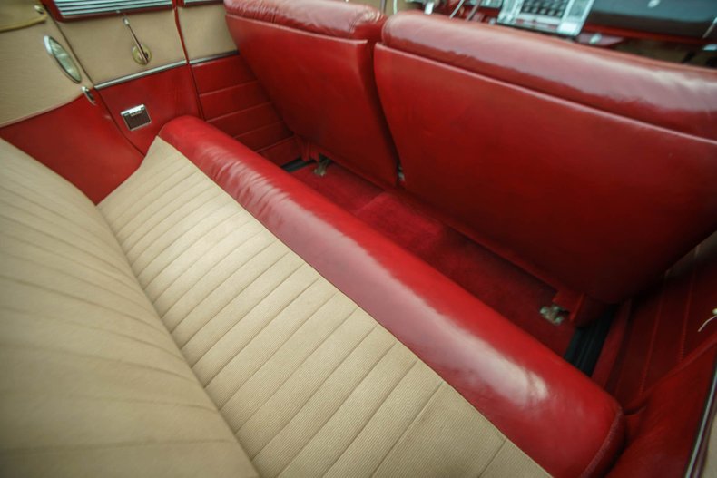 1947 Chrysler Windsor 307