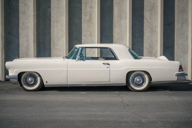 1957 Lincoln Continental Mark II 30