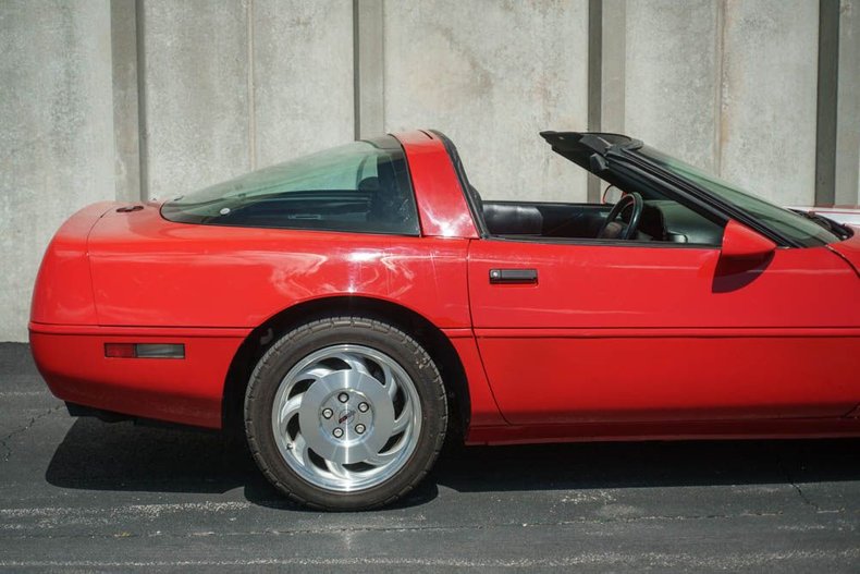 1995 Chevrolet Corvette 37