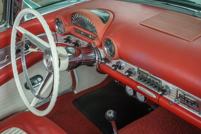 1956 Ford Thunderbird 15