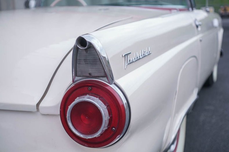 1956 Ford Thunderbird 75