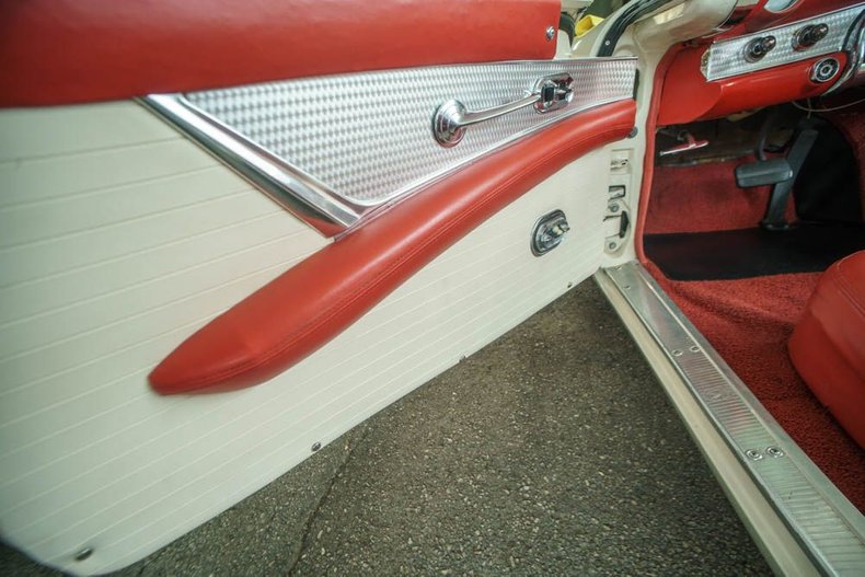 1956 Ford Thunderbird 97