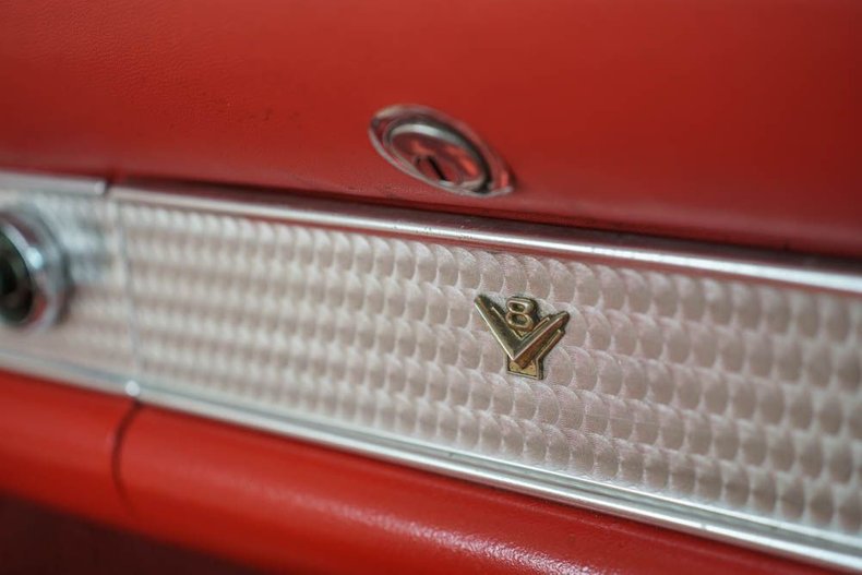 1956 Ford Thunderbird 130
