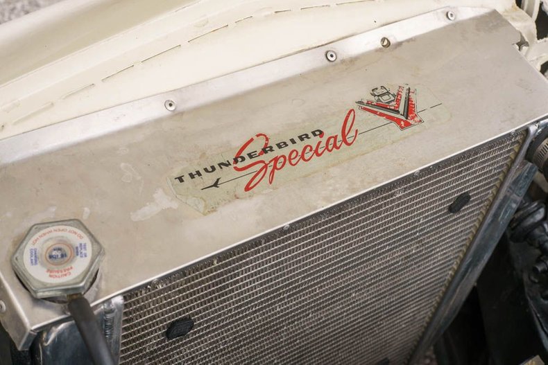 1956 Ford Thunderbird 160