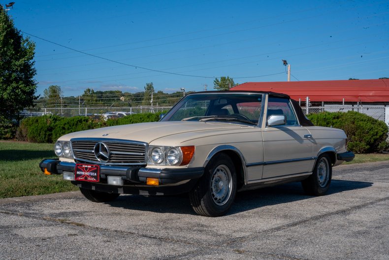 1983 Mercedes-Benz 380 SL 3