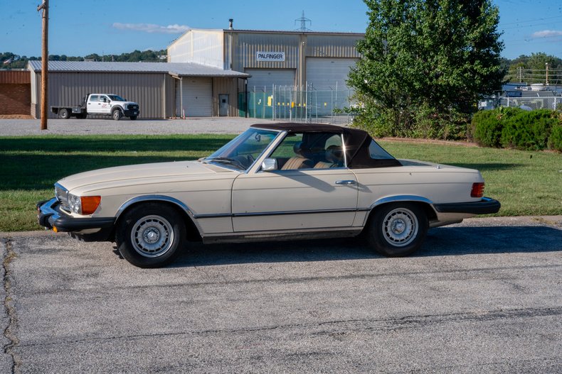 1983 Mercedes-Benz 380 SL 18