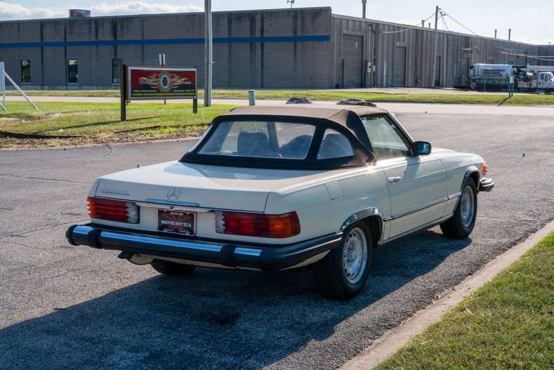1983 Mercedes-Benz 380 SL 26