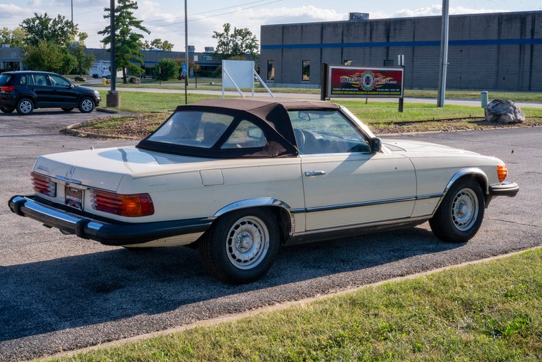 1983 Mercedes-Benz 380 SL 27