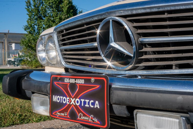 1983 Mercedes-Benz 380 SL 37