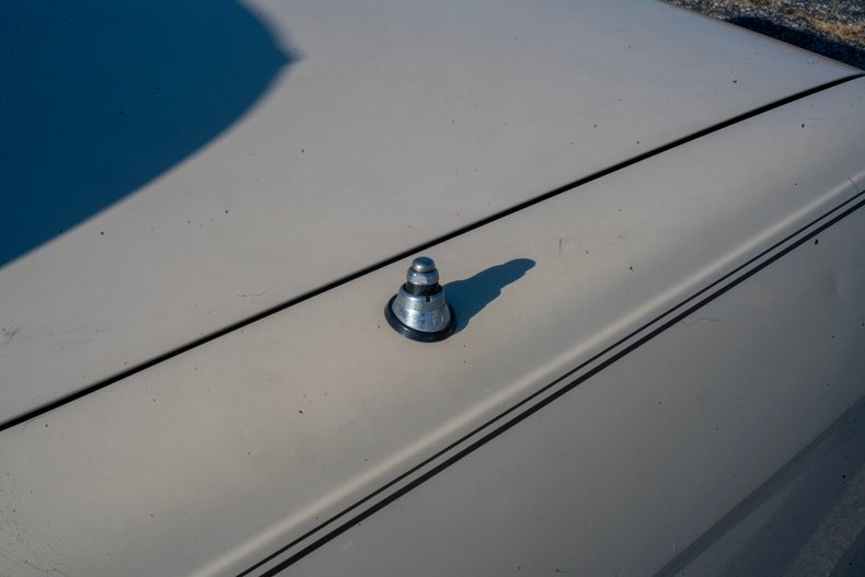 1983 Mercedes-Benz 380 SL 46
