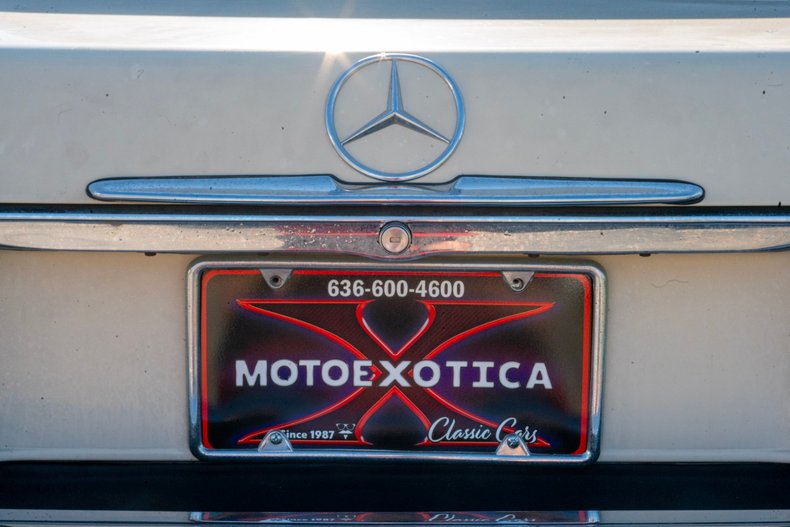 1983 Mercedes-Benz 380 SL 5