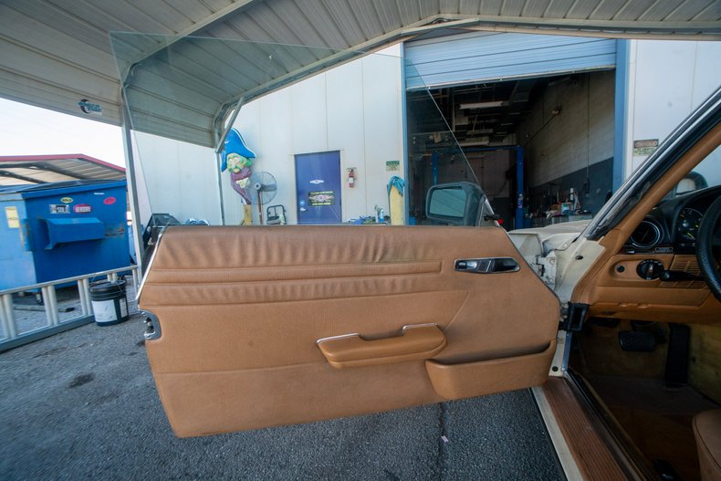1983 Mercedes-Benz 380 SL 62