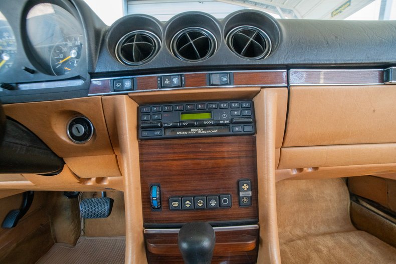 1983 Mercedes-Benz 380 SL 75
