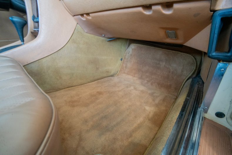 1983 Mercedes-Benz 380 SL 81