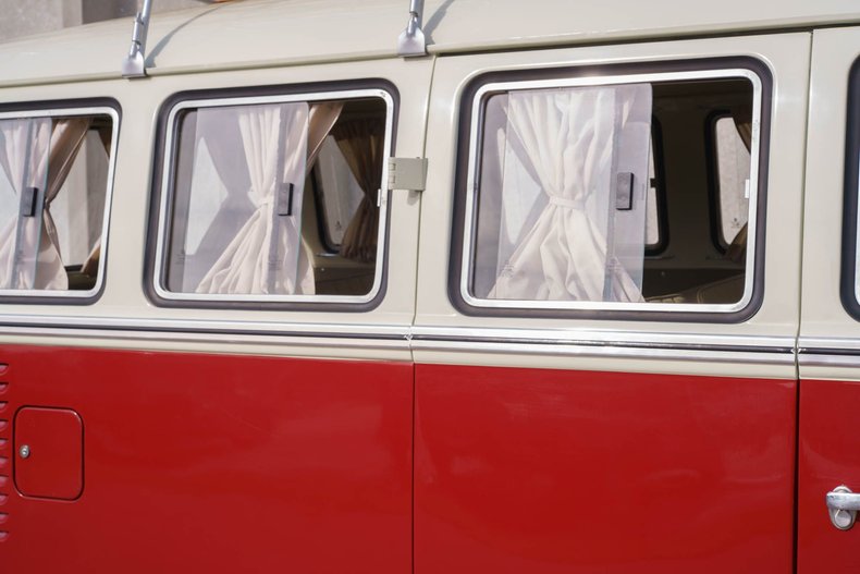 1974 Volkswagen Type 2 | Motoexotica Classic Cars