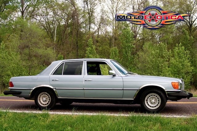1980 Mercedes-Benz 300SD | Motoexotica Classic Cars