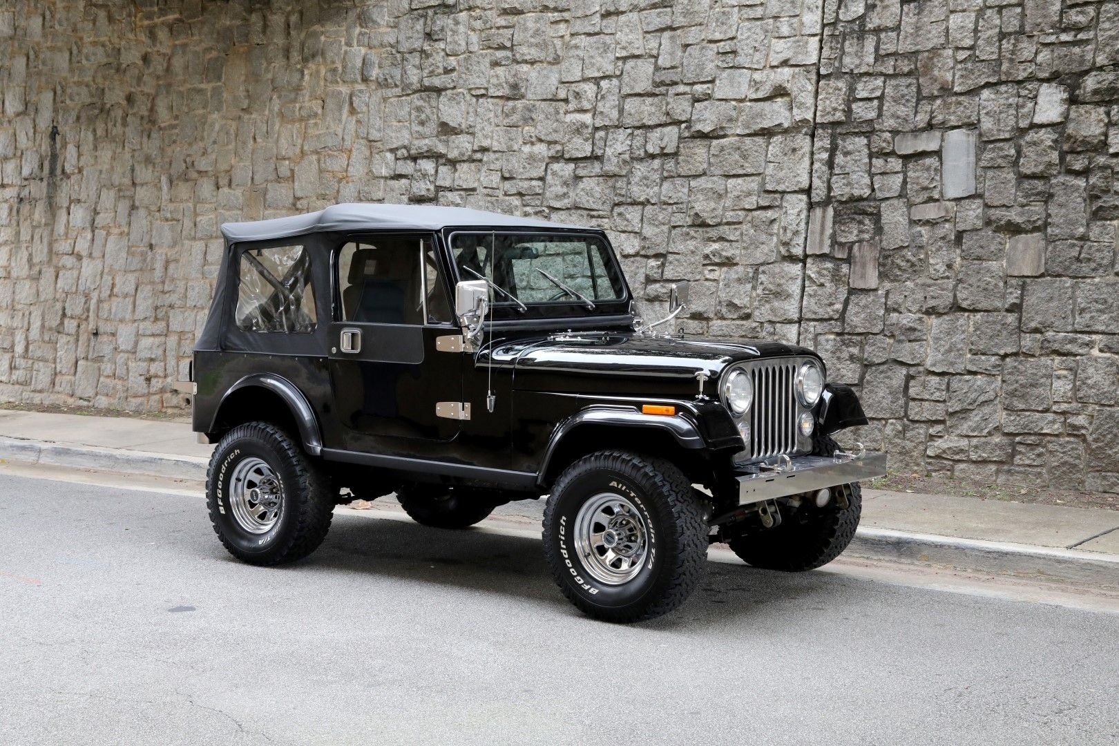 1985 Jeep CJ-7 | Motorcar Studio