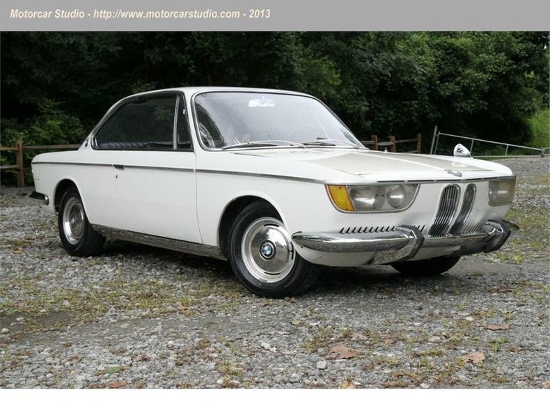 1967 BMW 2000 | Motorcar Studio