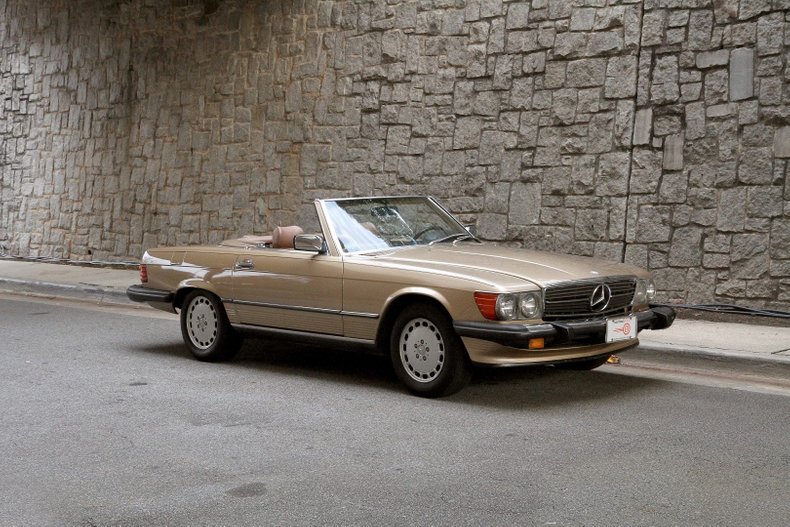 1986 Mercedes-Benz 560SL