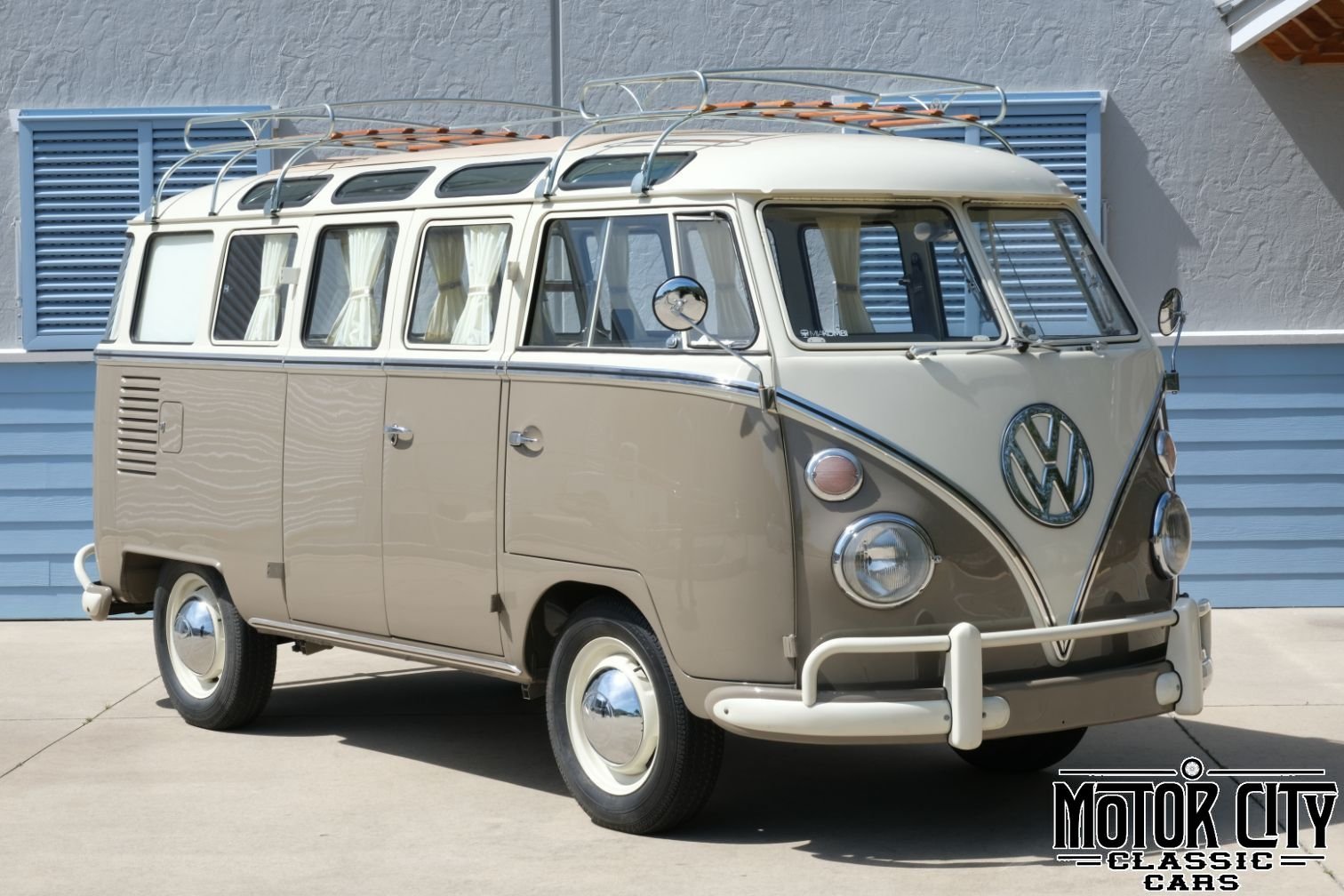1965 Volkswagen Microbus | Motor City Classic Cars
