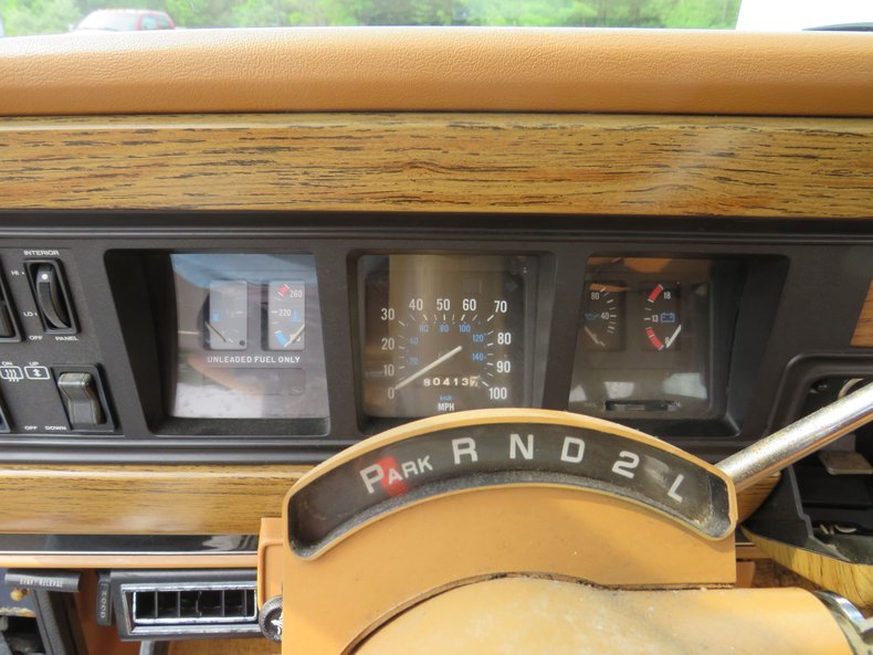 For Sale 1986 Jeep Grand Wagoneer