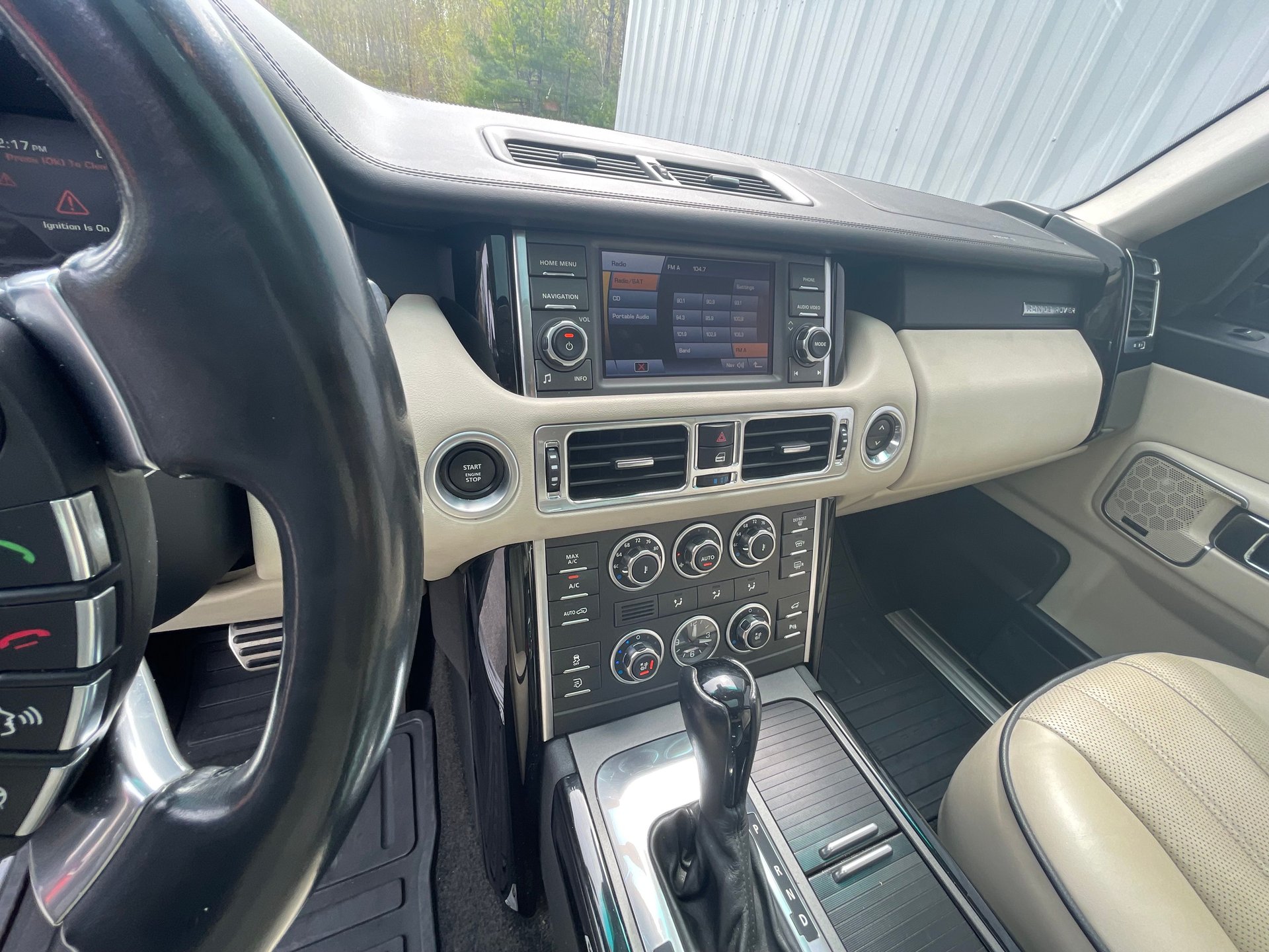 2012 Land Rover Range Rover | motorlandcars.com