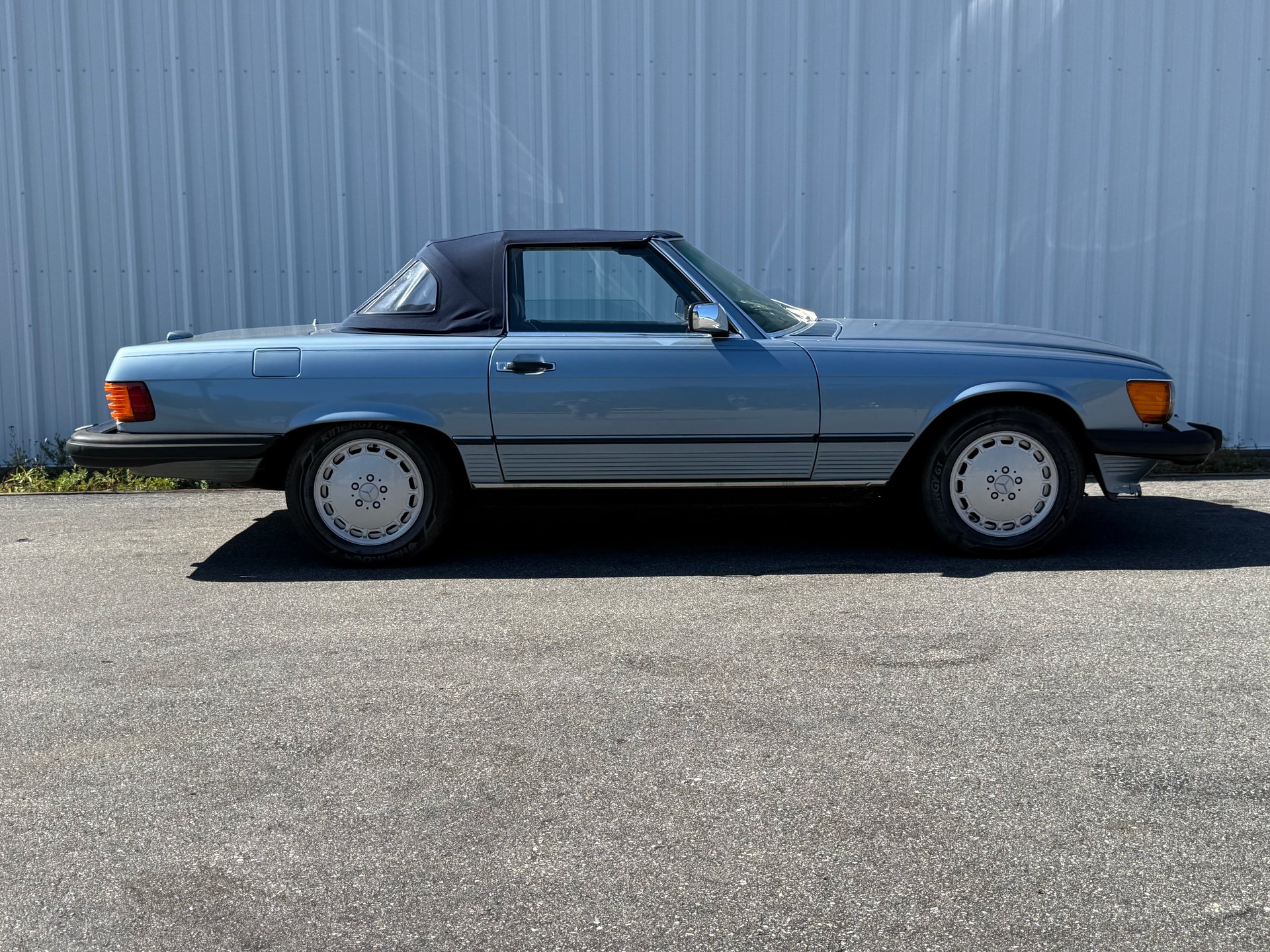 For Sale 1988 Mercedes-Benz 560SL