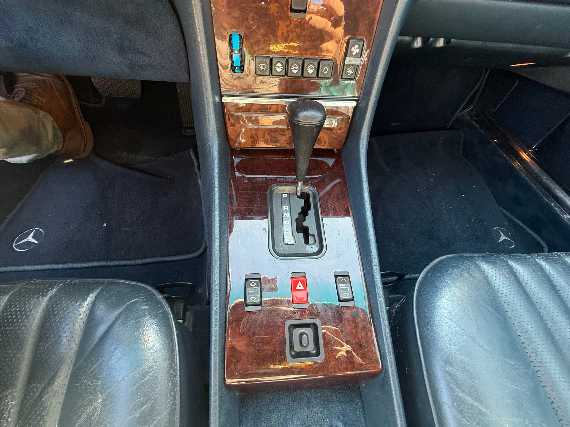 For Sale 1988 Mercedes-Benz 560SL