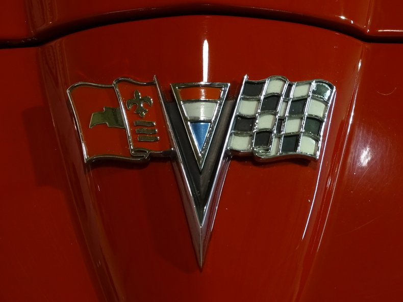 1965 Chevrolet Corvette 34