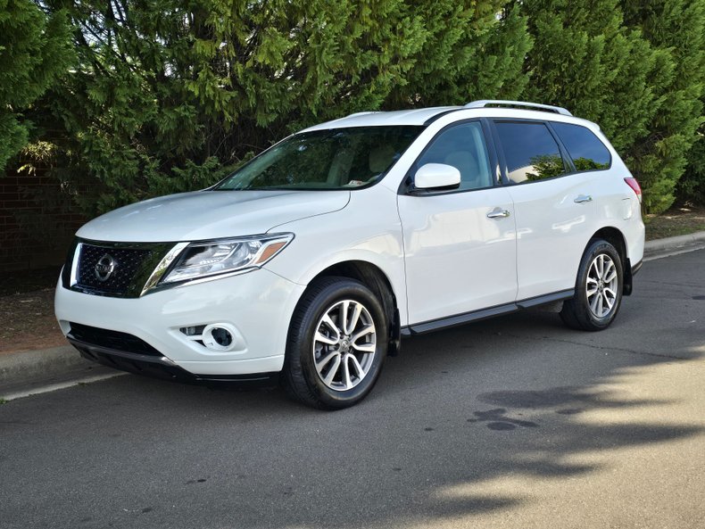 2013 Nissan Pathfinder Sold | Motorious