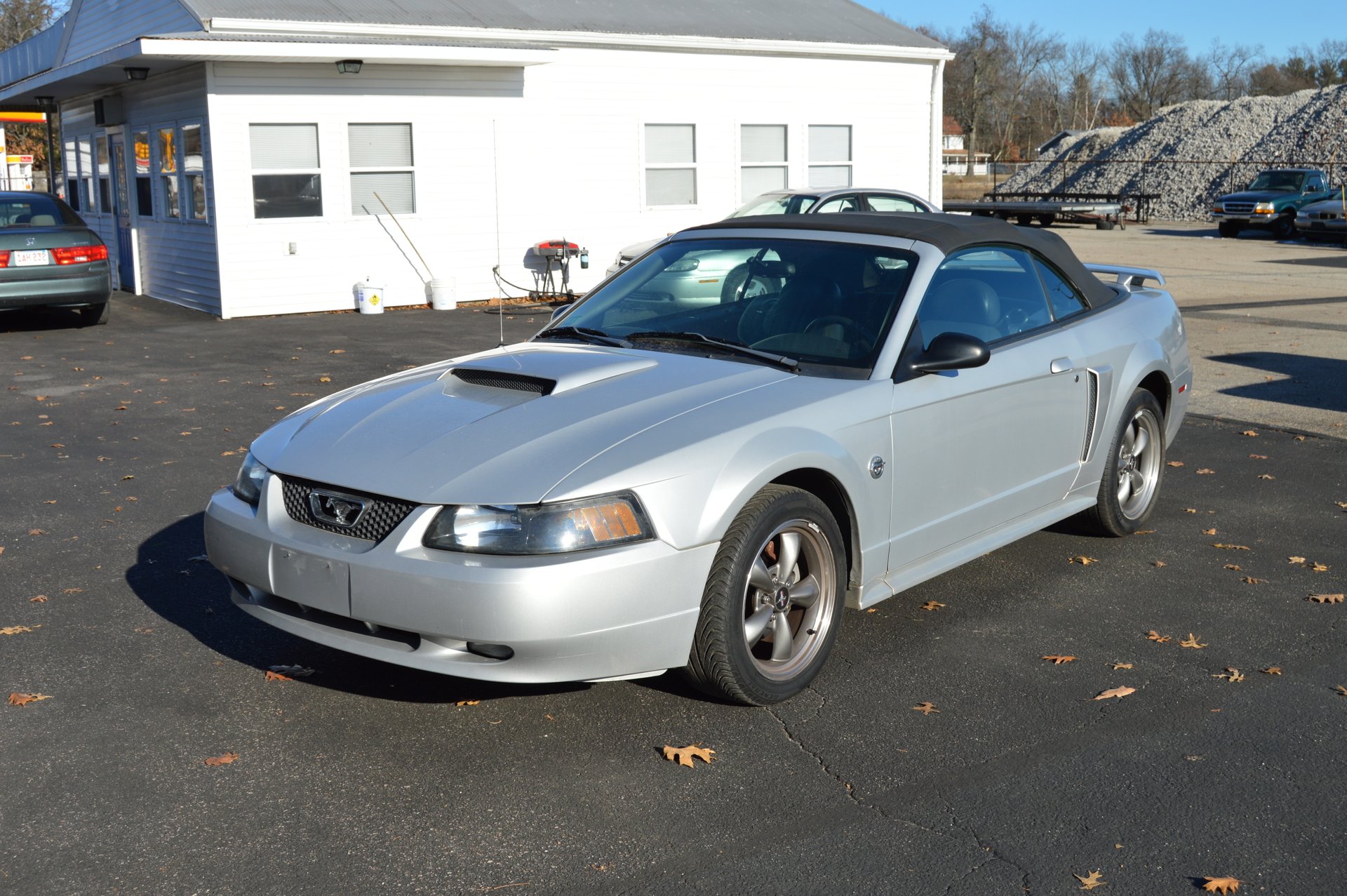 2004 ford mustang gt