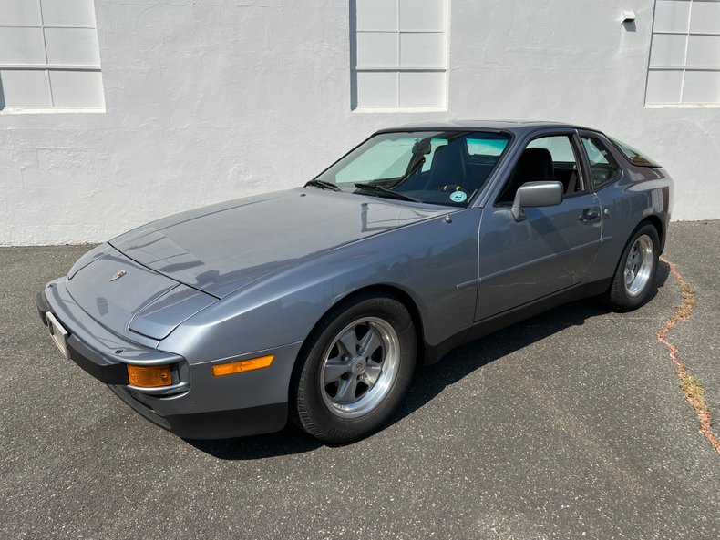 1985 Porsche 944