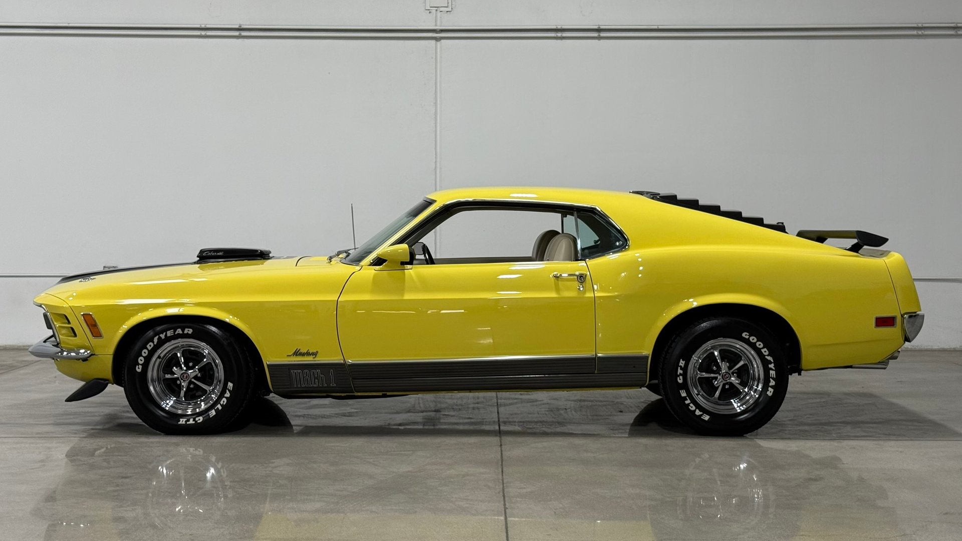 For Sale 1970 Ford Mustang Mach 1