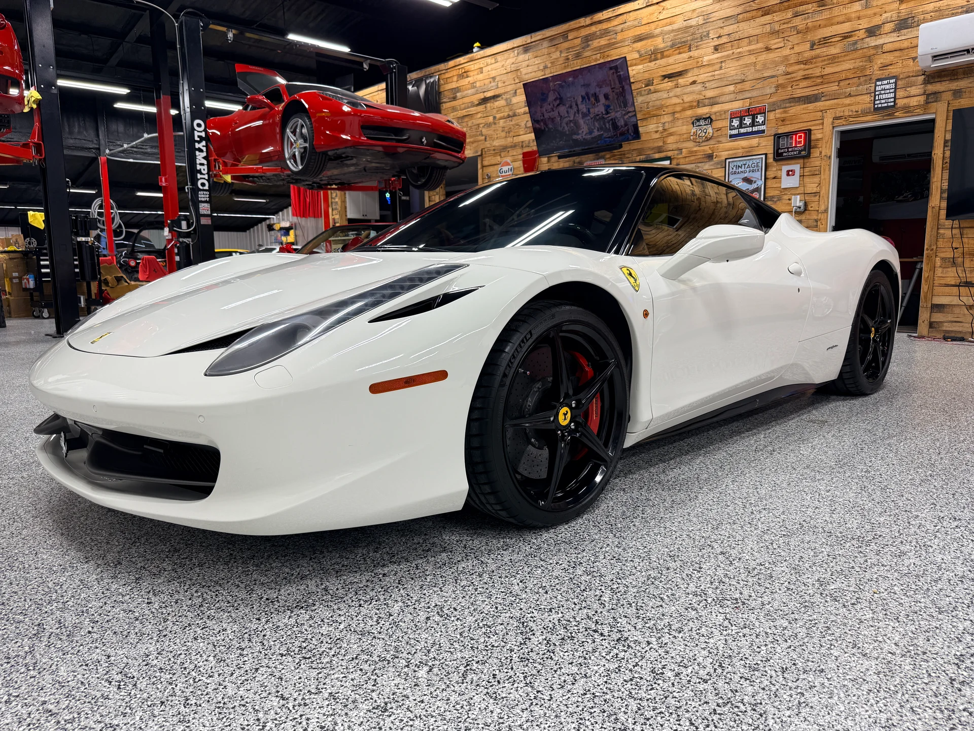 2013 Ferrari 458 Italia Base - Photo 17