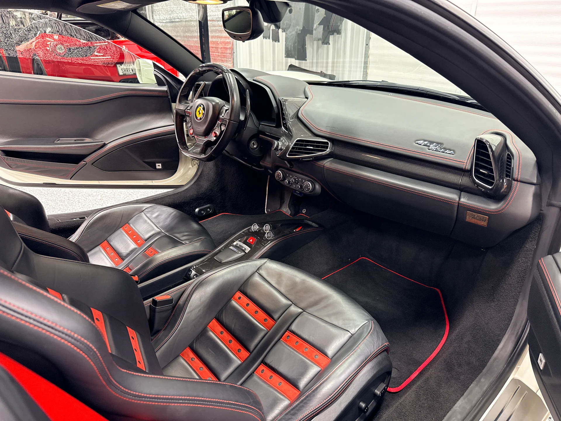 2013 Ferrari 458 Italia Base - Photo 35