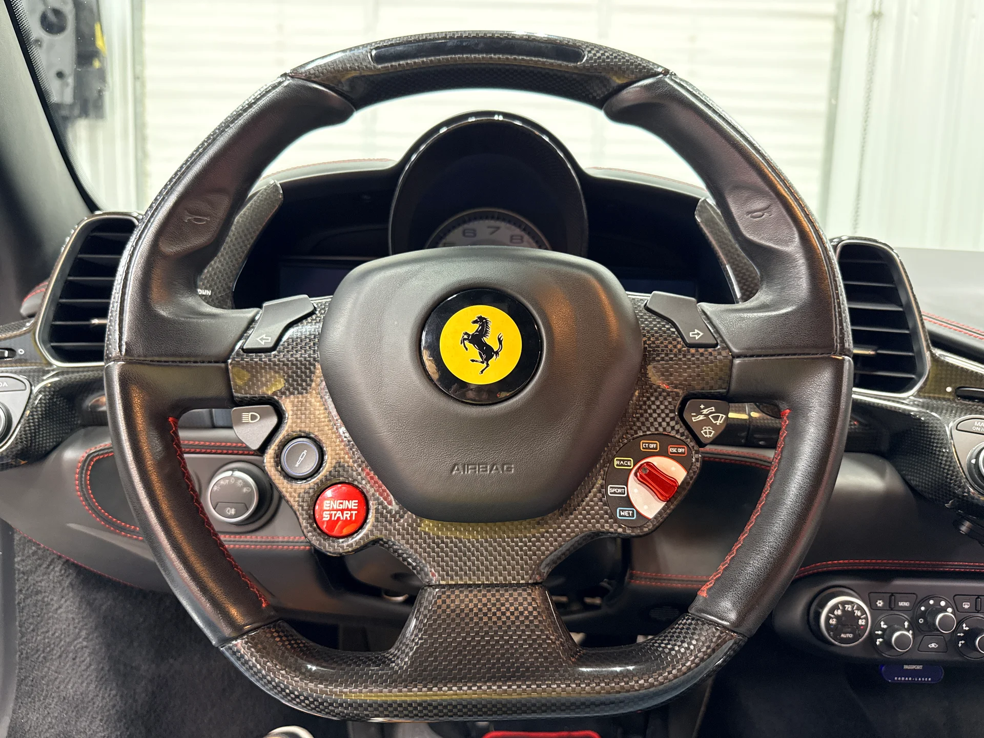 2013 Ferrari 458 Italia Base - Photo 43