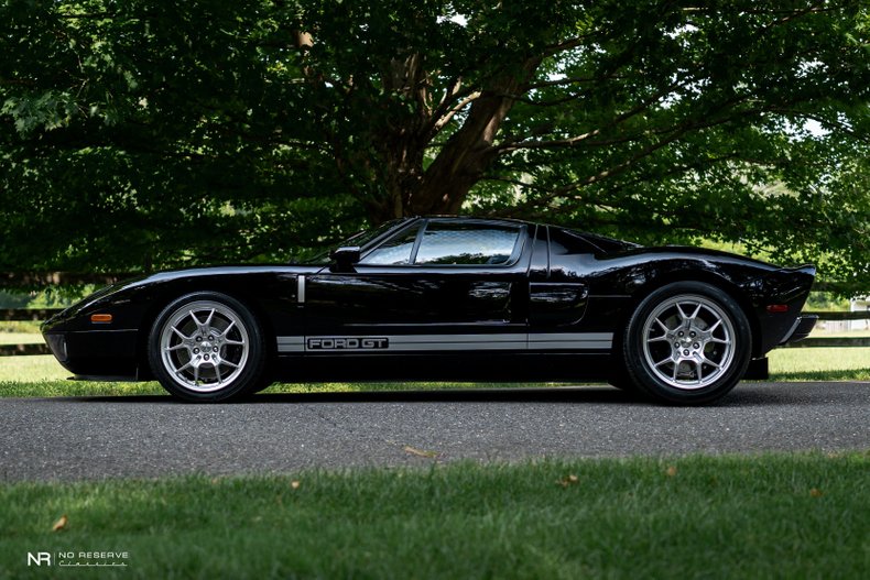 2006 Ford GT 81