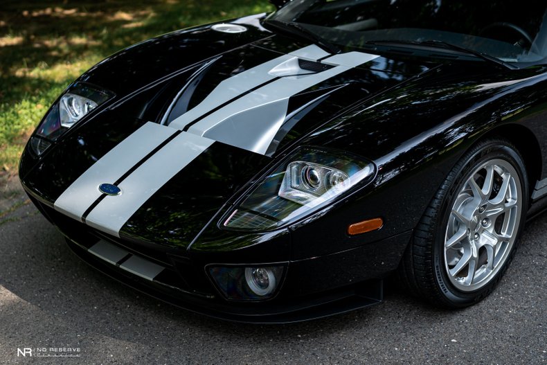 2006 Ford GT 68