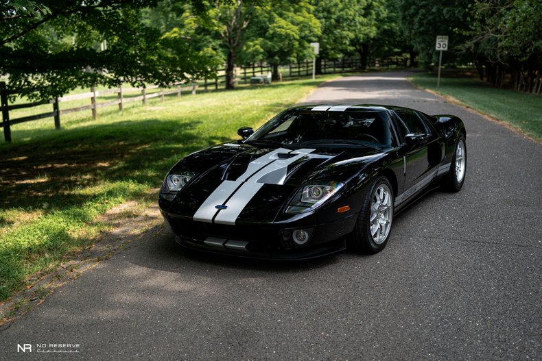 2006 Ford GT 27