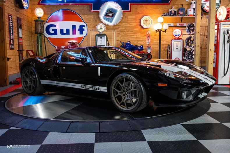 2006 Ford GT 107