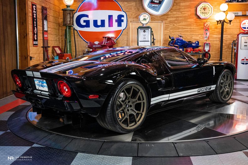 2006 Ford GT 102