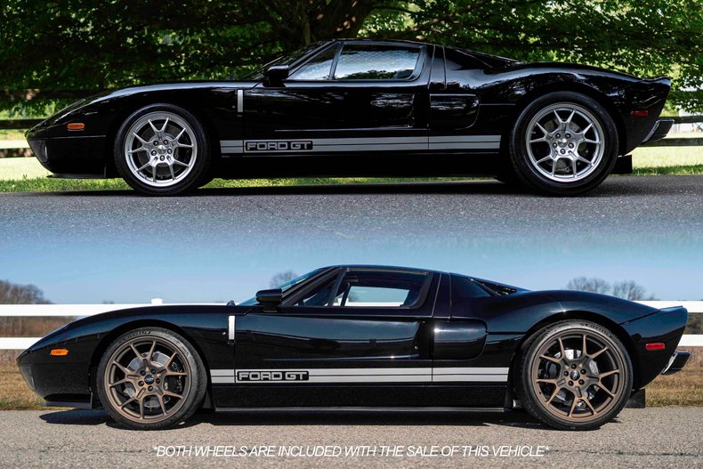 2006 Ford GT 16